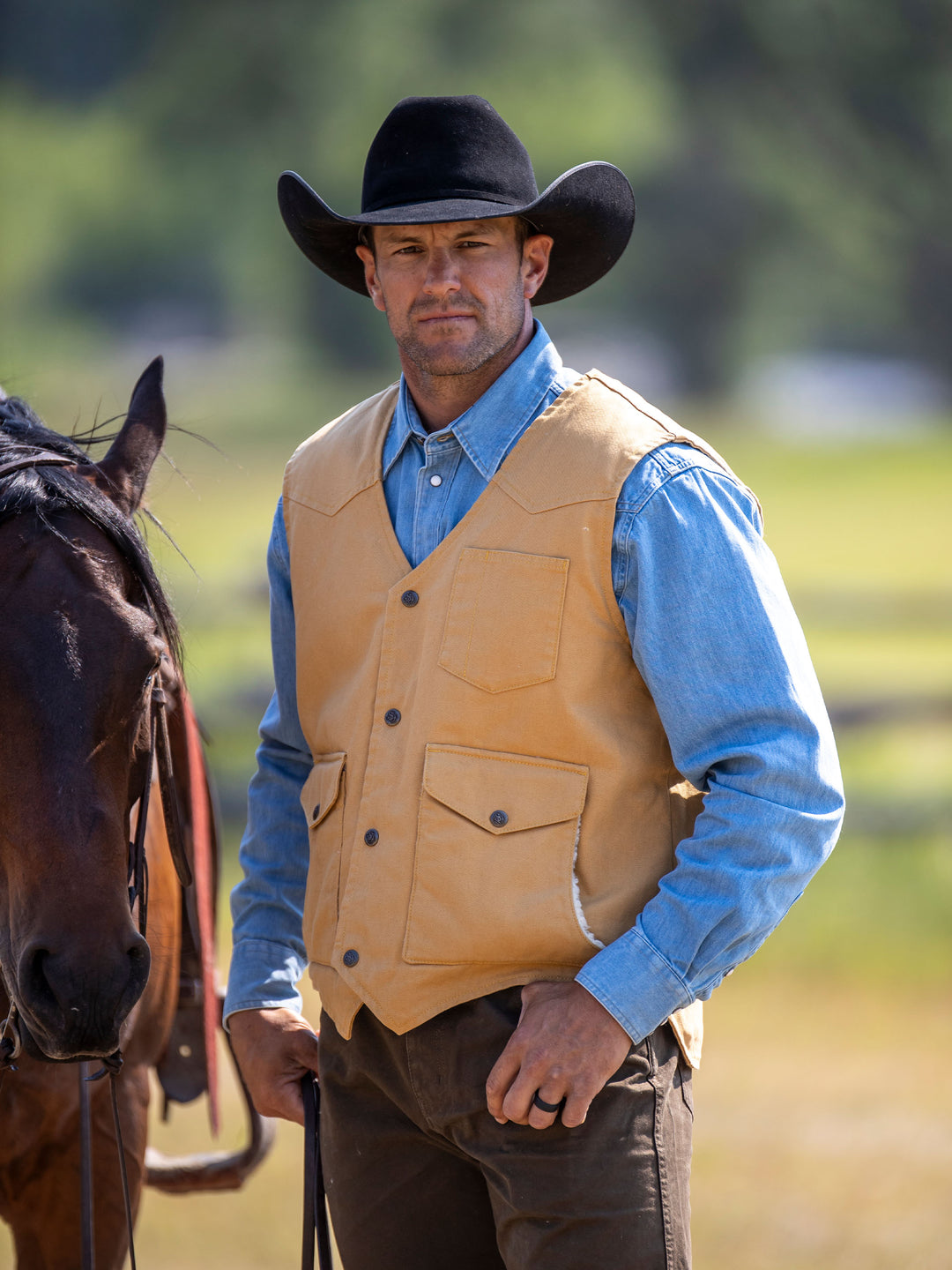 Sherpa Canvas Vest - Schaefer Outfitter