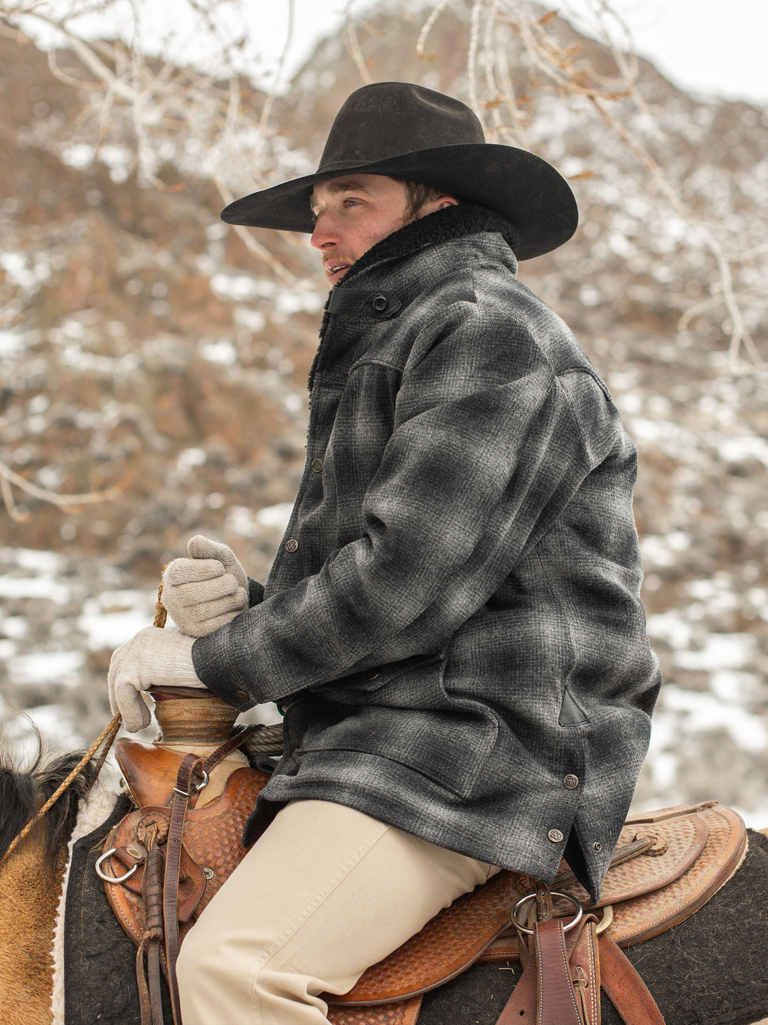 Wool Coat With Shearling Collar - Schaefer Outfitter