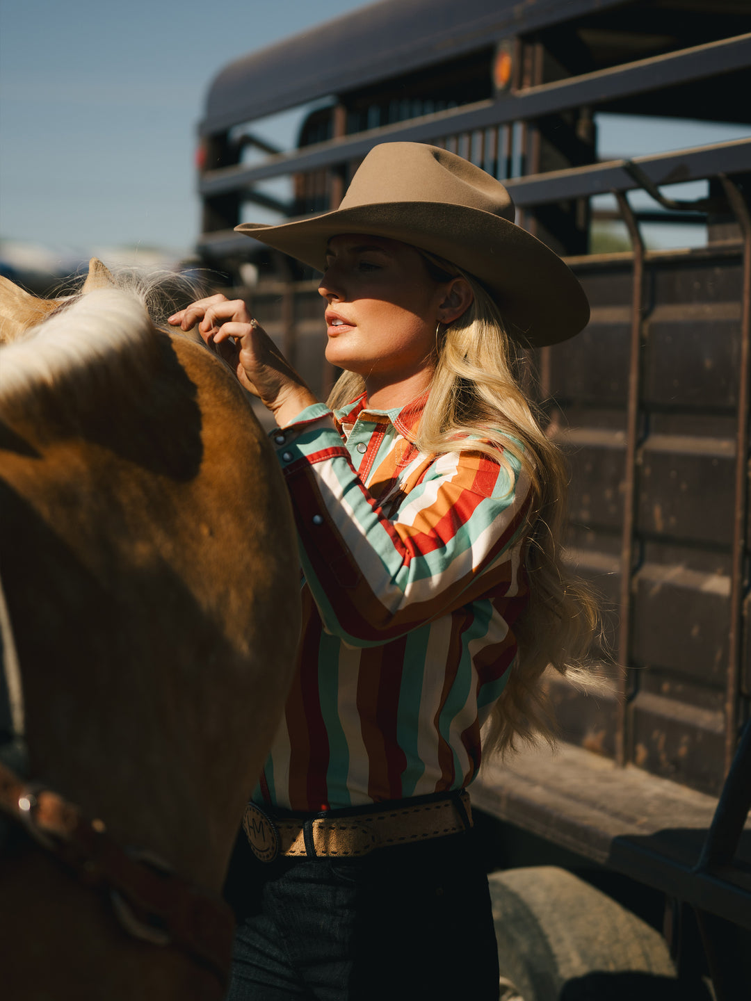 Women's Western Stretch Snap Shirt - Schaefer Outfitter