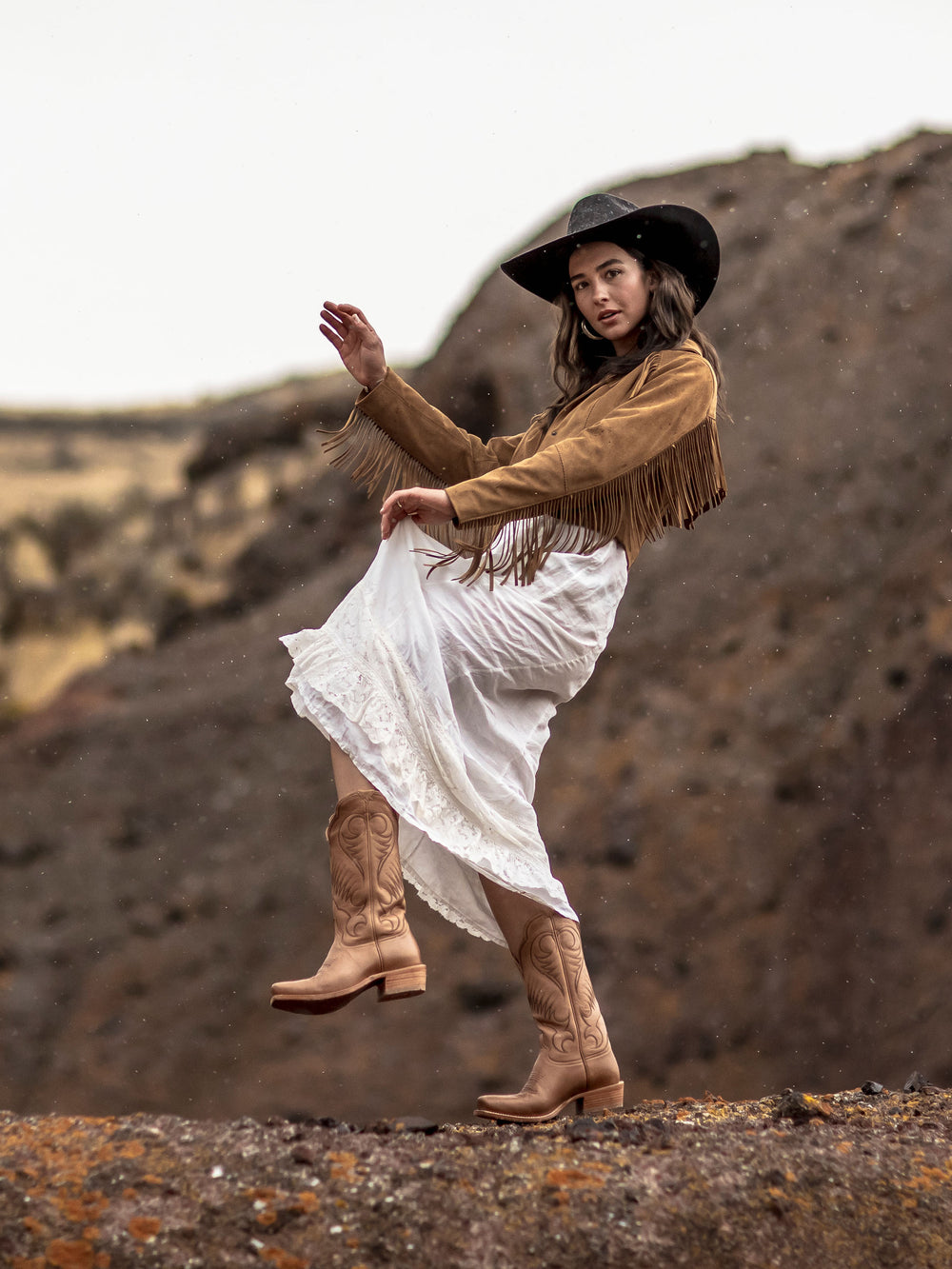Women's Suede Fringe Jacket - Schaefer Outfitter