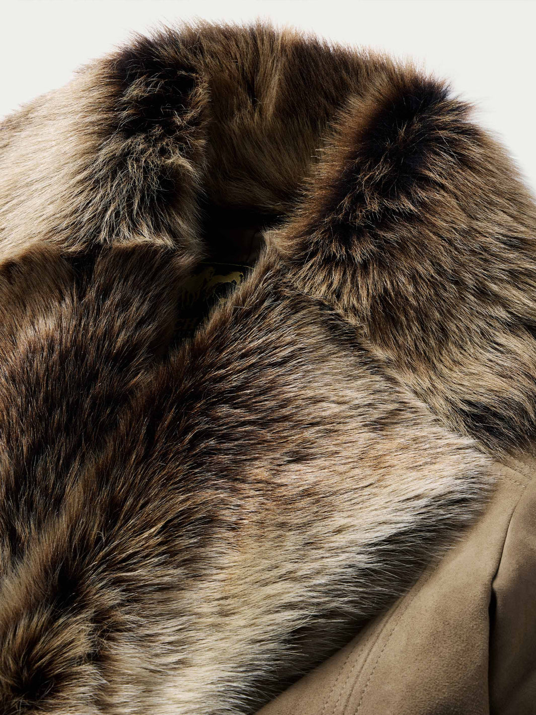 Women's Suede Coat With Toscana Shearling Collar - Schaefer Outfitter