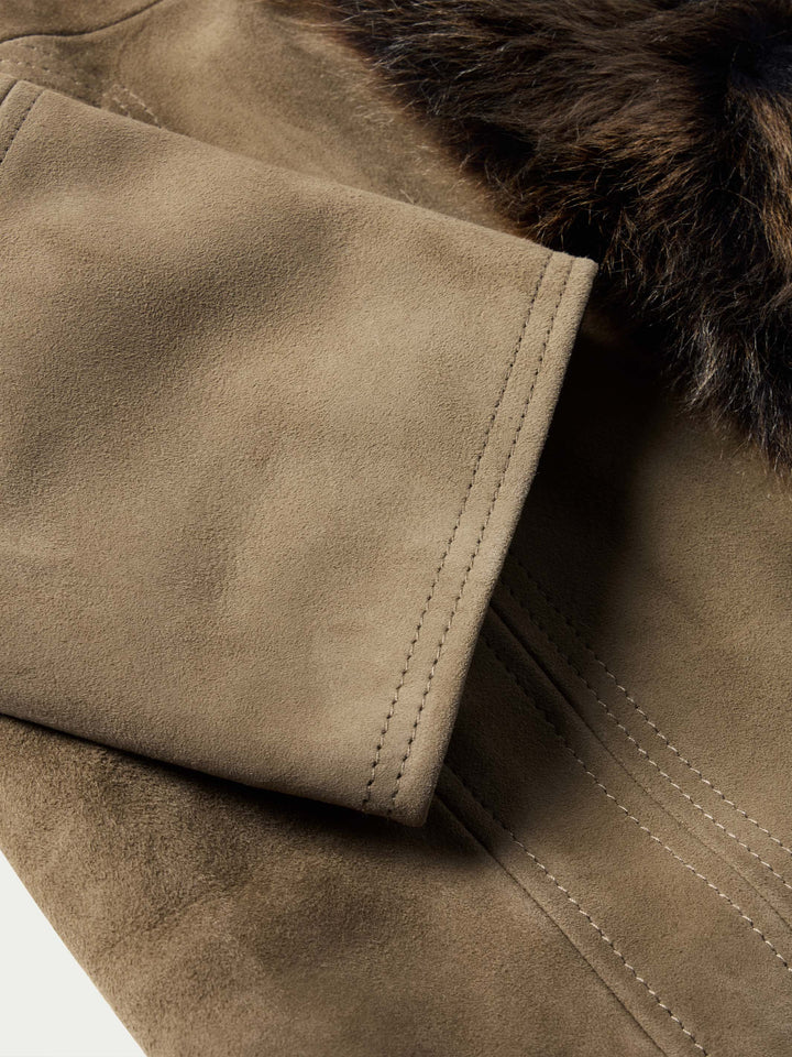 Women's Suede Coat With Toscana Shearling Collar - Schaefer Outfitter