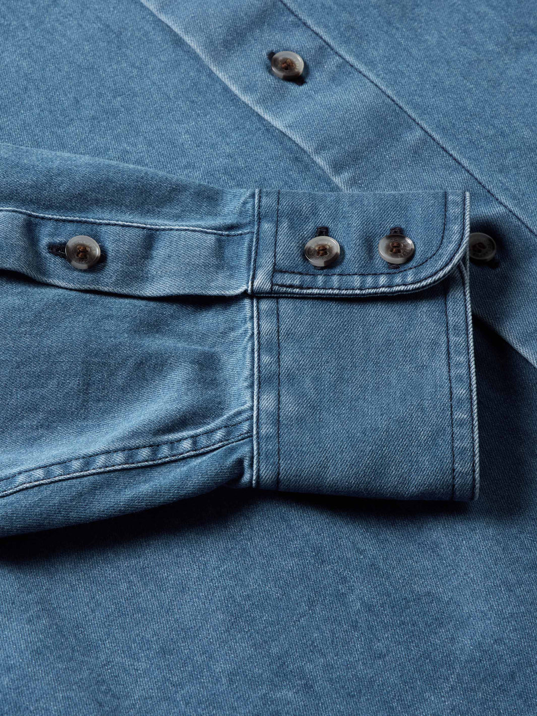 IAN MUNSICK x SCHAEFER OUTFITTER 90's DENIM BUTTON DOWN - Schaefer Outfitter