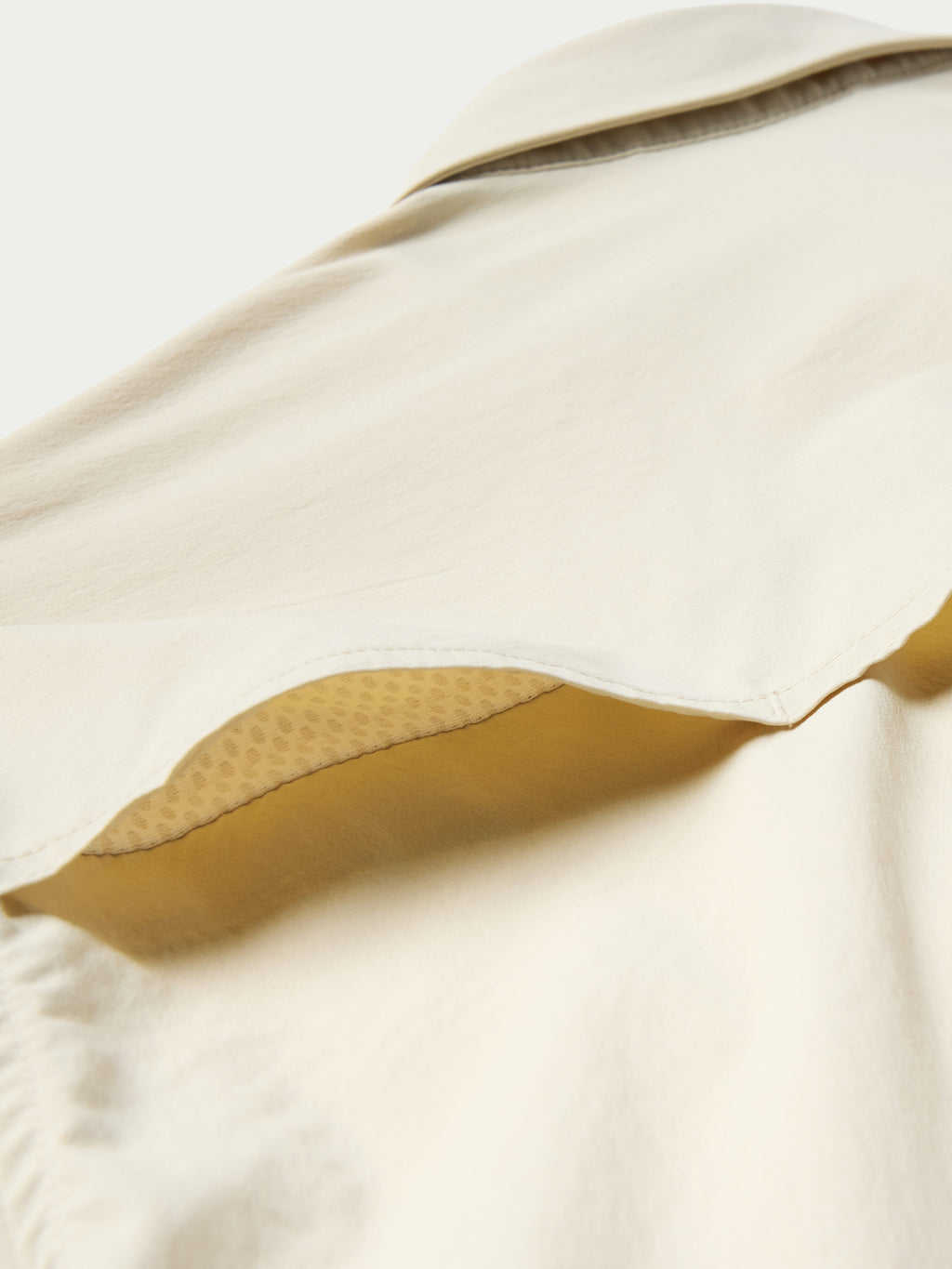 Khaki Western shirt hem with inner lining and snap button