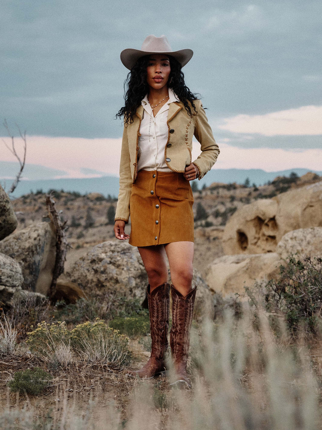WOMENS LA SALLE SUEDE SKIRT - Schaefer Outfitter