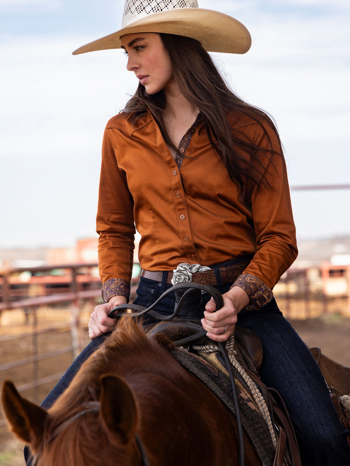 WOMEN'S REATA BUTTON UP SHIRT - Schaefer Outfitter