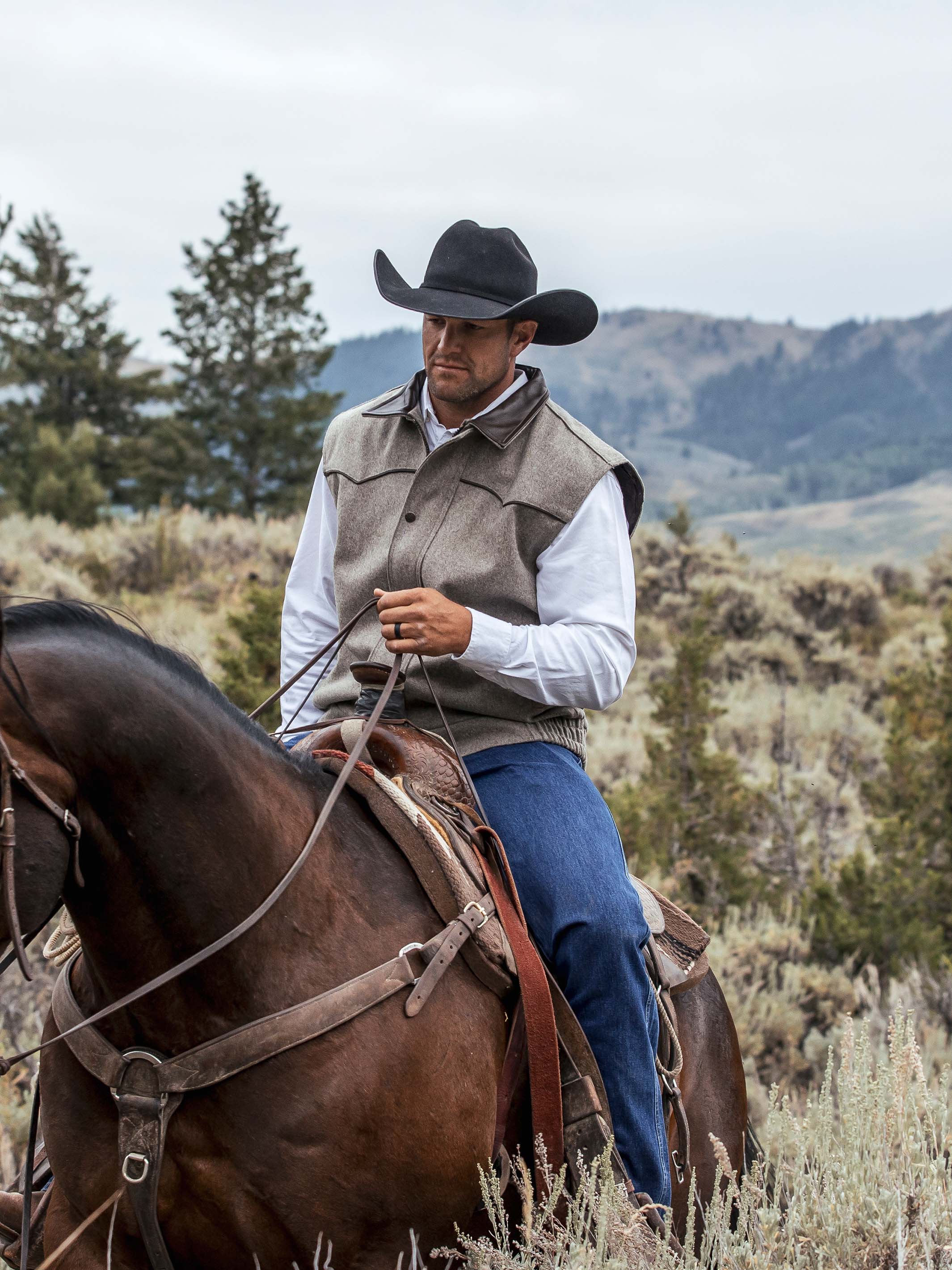 Cattle King Wool Vest– Schaefer Outfitter
