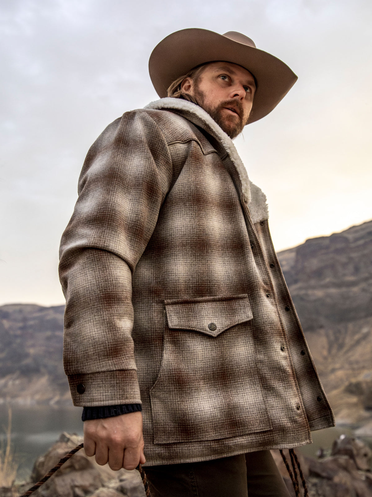Wool Coat With Shearling Collar - Schaefer Outfitter