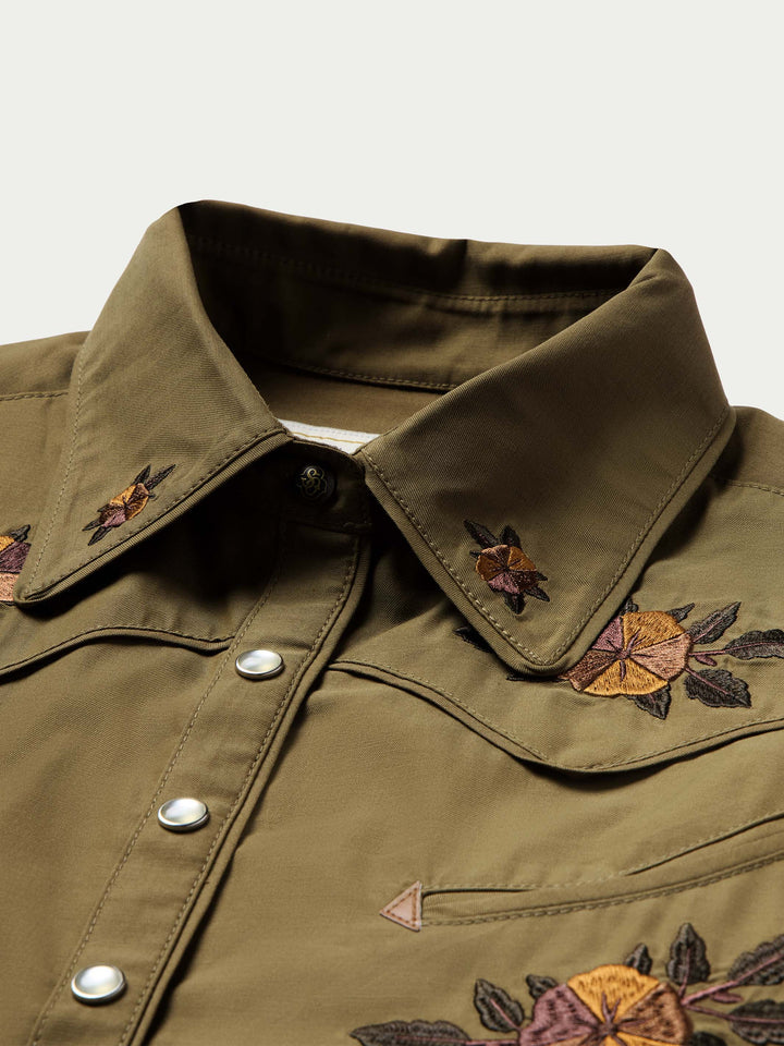 WOMENS EMBROIDERED SNAP SHIRT - Schaefer Outfitter