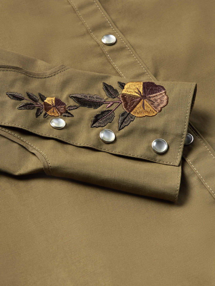 WOMENS EMBROIDERED SNAP SHIRT - Schaefer Outfitter