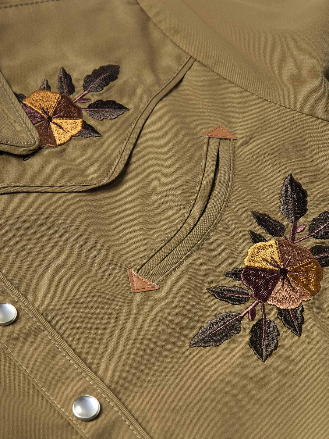 WOMENS EMBROIDERED SNAP SHIRT - Schaefer Outfitter