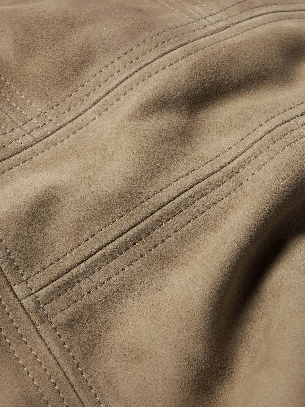 Women's Suede Coat With Toscana Shearling Collar - Schaefer Outfitter