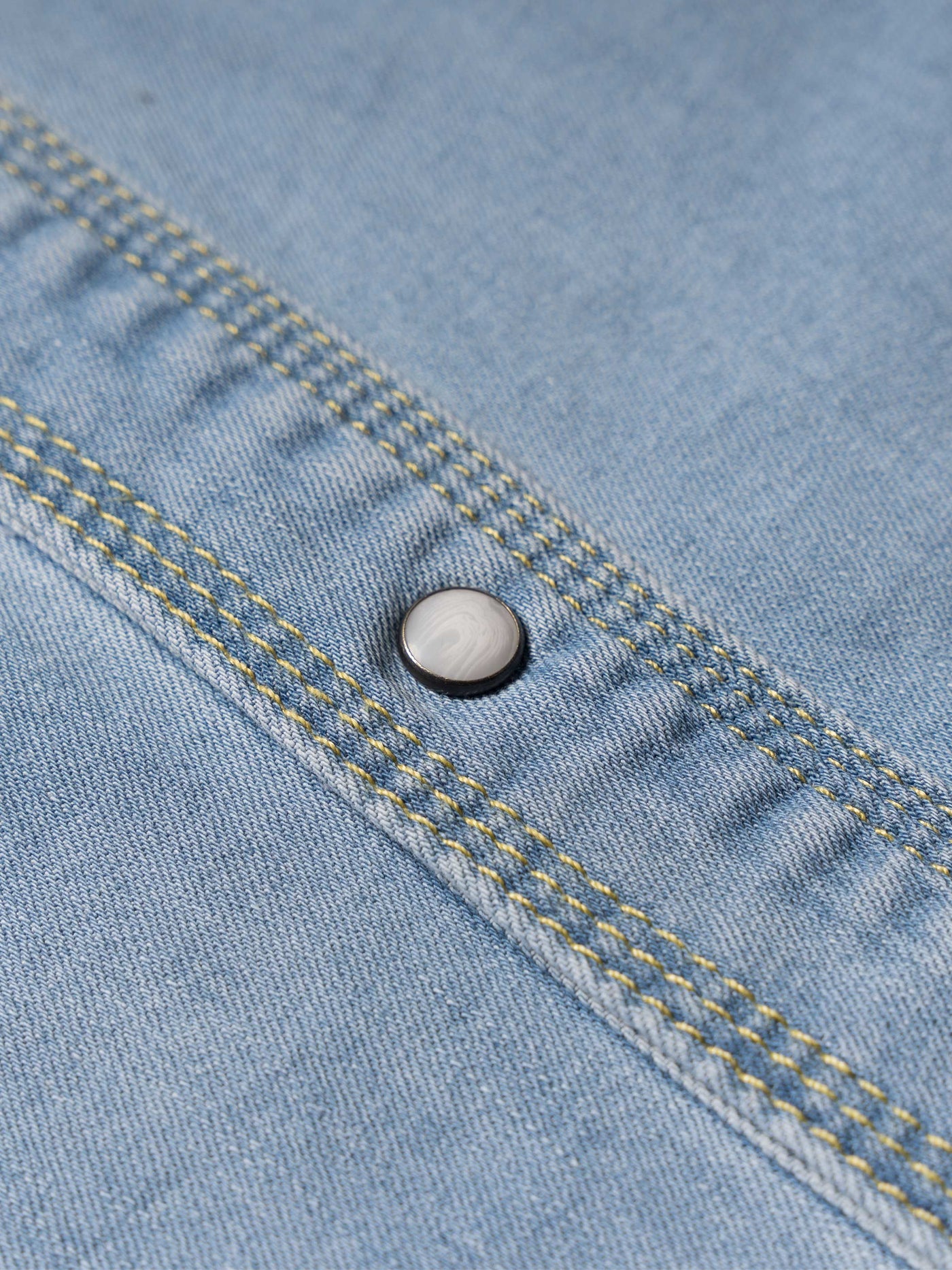 Classic Western Denim Snap Shirt - Schaefer Outfitter
